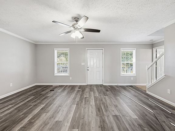 2nd image of 2908 Sams Ct