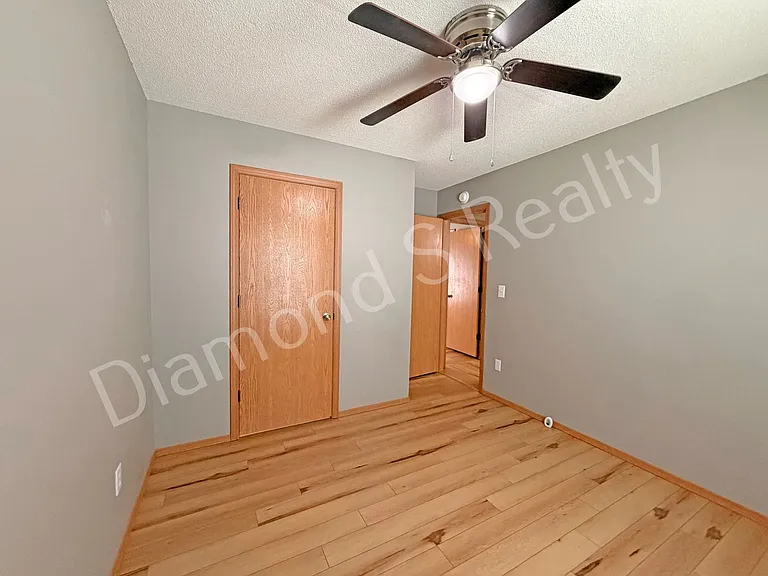1505 W Rainey Duplex — Photo 19