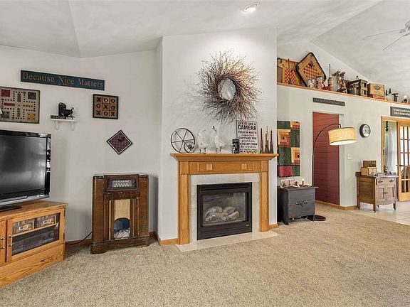 4th image of W6608 Flagstone Ct