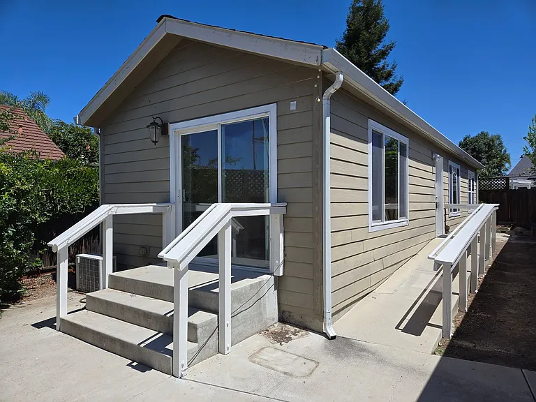 2249 Belthorn Ct — Photo 1
