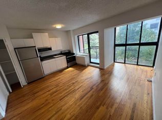343 W 51st St APT 4A, New York, NY 10019