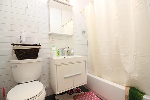 Rented by Bedford 6 Real Estate | media 42