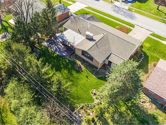 2nd image of 963 Wenbrook Dr
