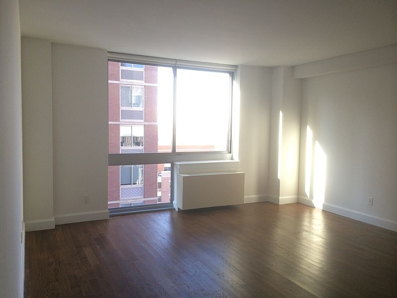 1st image of 236 Livingston St APT 10F