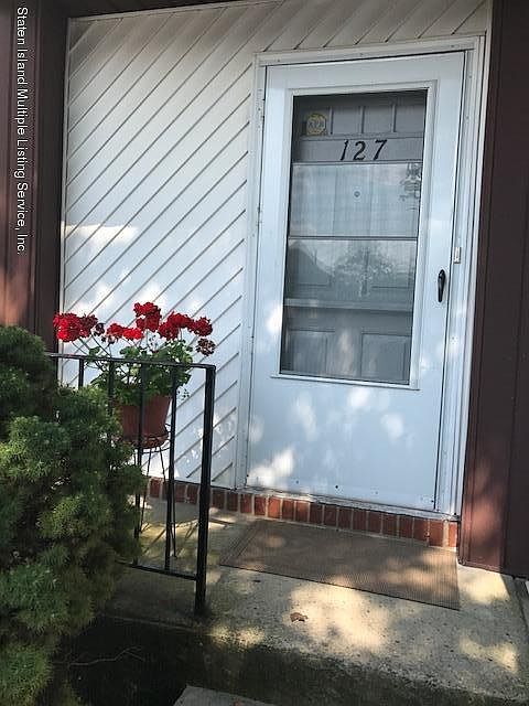 1st image of 127 N Gannon Ave