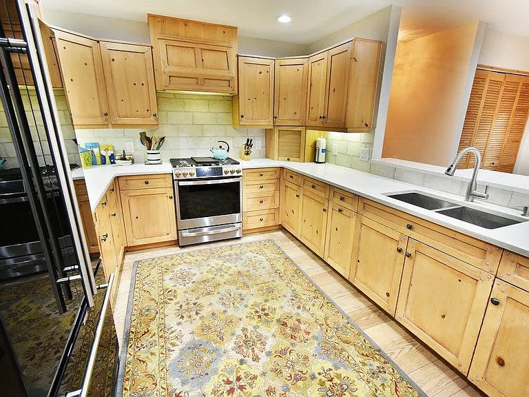 97 Sunset Dr — Photo 25