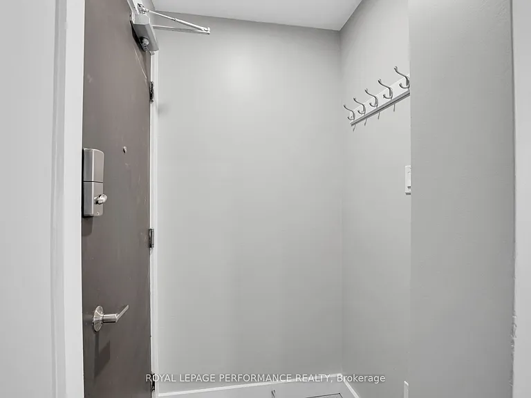 695 Morgan St #2 — Photo 5