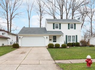 454 Colgate Ave, Elyria, OH 44035
