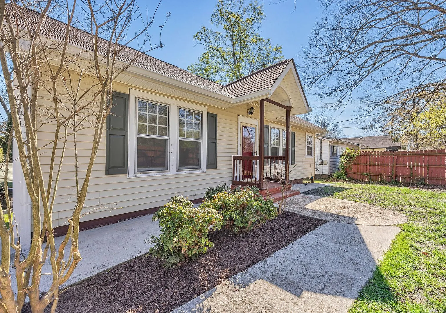 $500 Off 1st Full Months Rent! Charming 3 Bed, 2 Bath Rossville, Ga Rental! — Photo 4