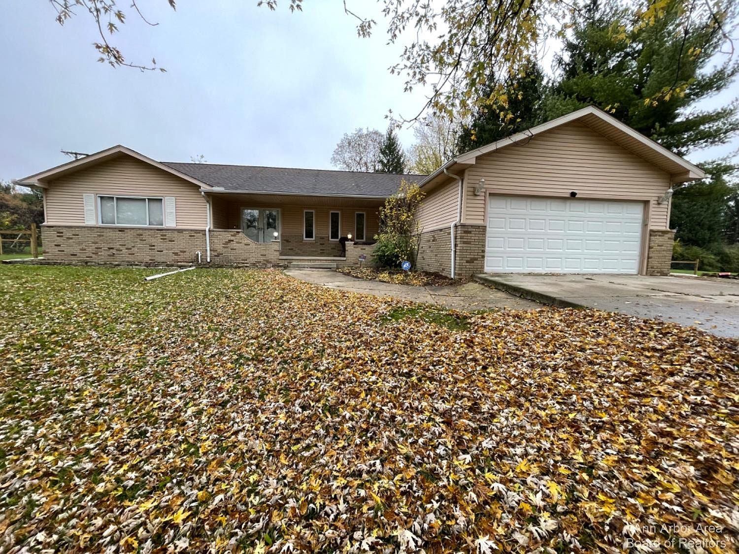 8879 Warner Rd, Saline, MI 48176 Zillow