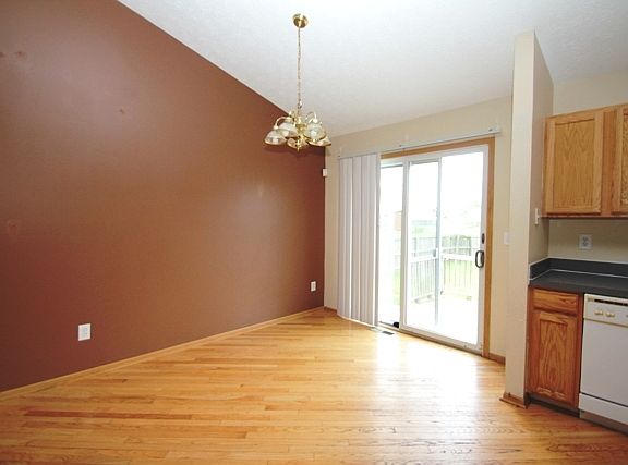 4th image of 5495 Cedardale Dr