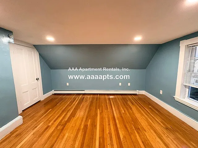2 bed, 1.0 bath, $2,300 — Photo 4