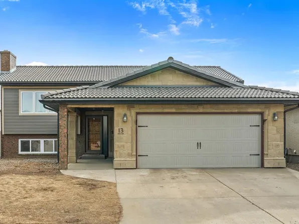13 N Rice Bay SE, Medicine Hat, AB T1B 3X2