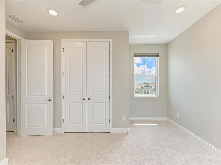 4745 Antrim Dr — Photo 54