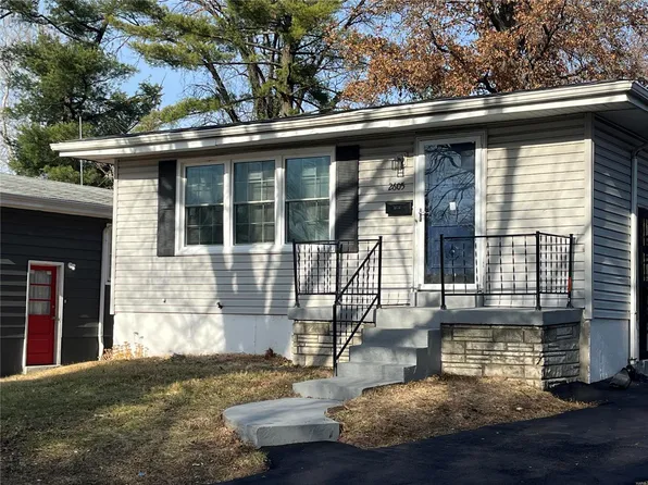 2605 Shirley Ave, Saint Louis, MO 63136