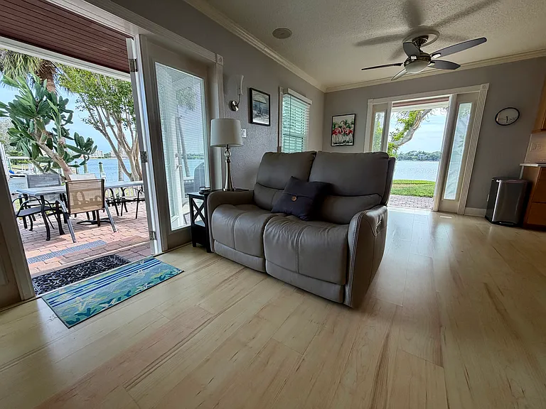 5009 Starfish Dr SE #B — Photo 3