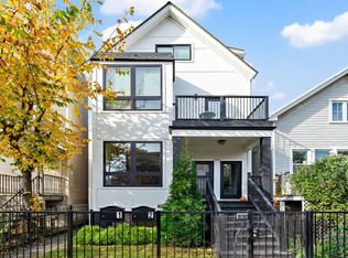 2448 N Artesian Ave #1, Chicago, IL 60647