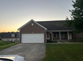 355 Williamsburg Ln, Georgetown, KY 40324
