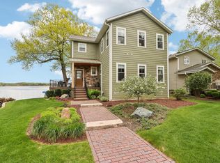 6417 N Tichigan Rd, Waterford, WI 53185