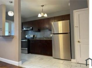 942 Cator Ave, Baltimore, MD 21218