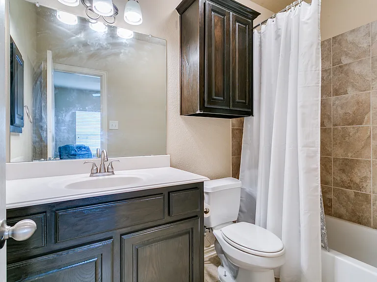 3116 Hereford Dr — Photo 17