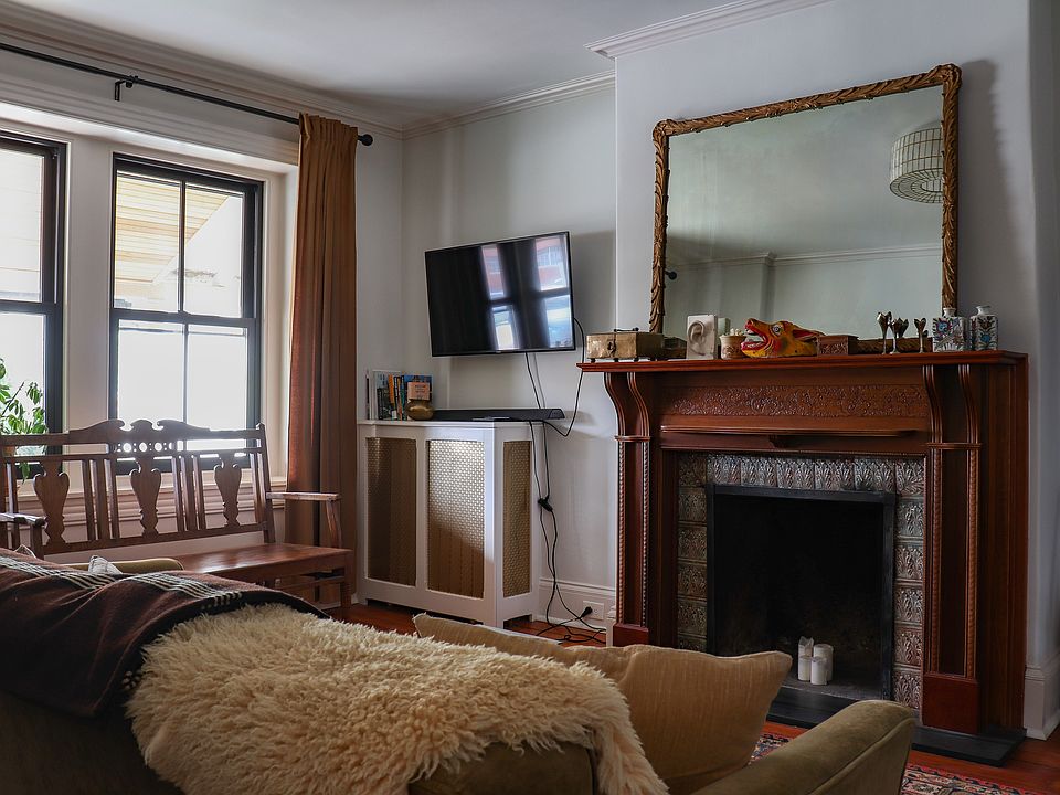 1st image of 25 W Mount Pleasant Ave #1F