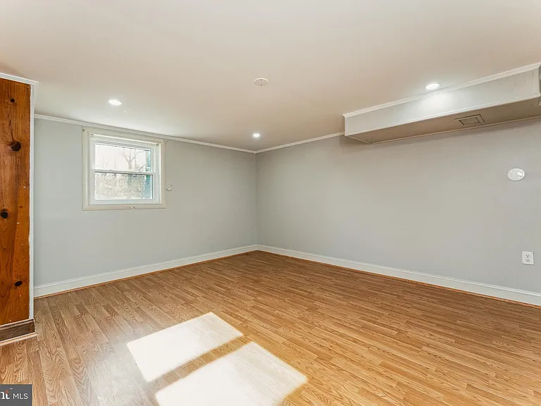 5424 Ferndale St — Photo 21