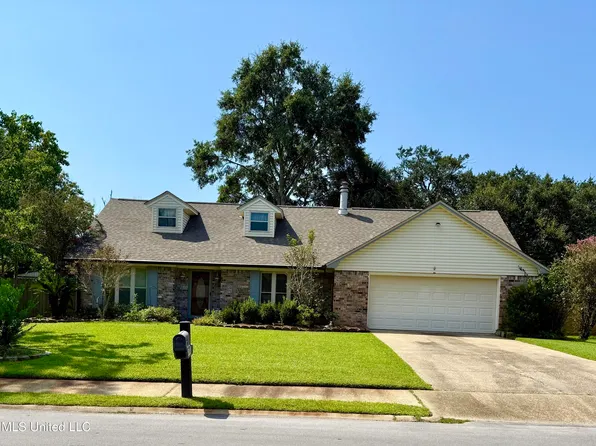 3900 Quinn Dr, Pascagoula, MS 39581