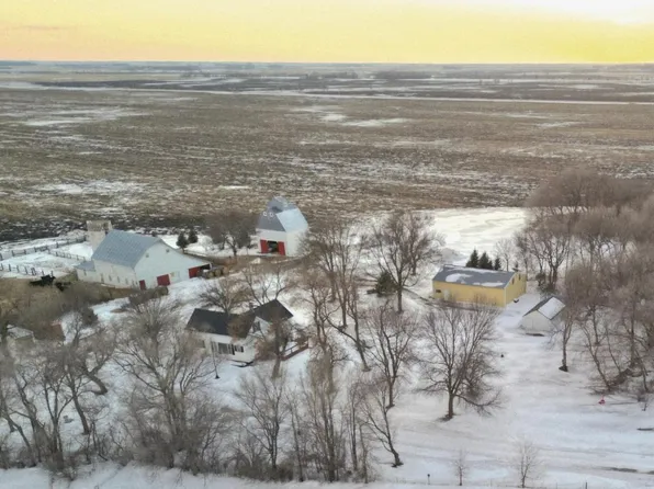 52503 150th St, Donnelly, MN 56235