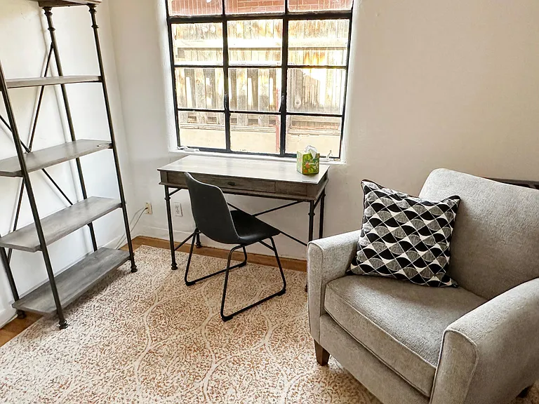 1718 Silver Ave SE #1 — Photo 4