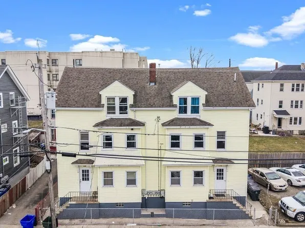 173 County St, Fall River, MA 02723