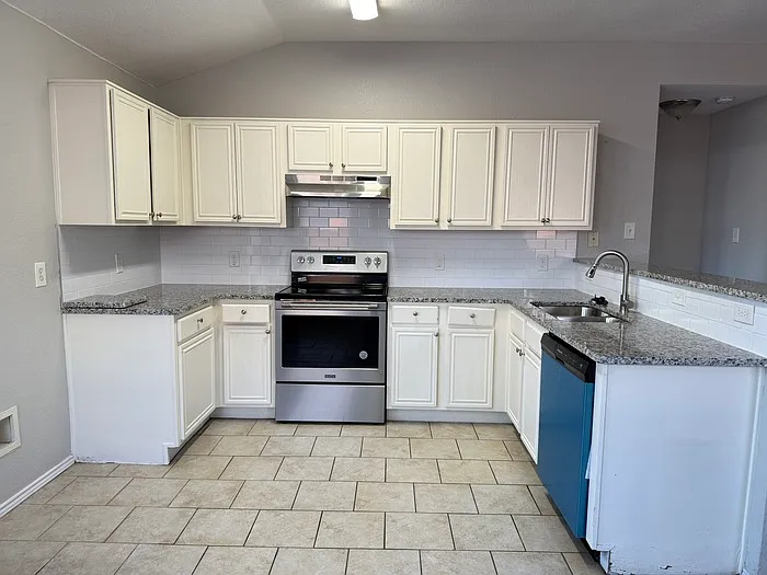 10239 Blackjack Oaks Dr — Photo 14