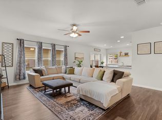 925 Stampede Rd, San Marcos, TX 78666
