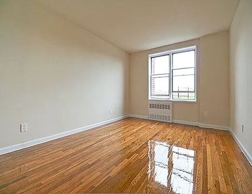 Rented by SW Queens Mezzanine | media 3