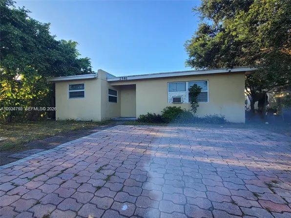 2581 NW 13th Ct, Pompano Beach, FL 33311