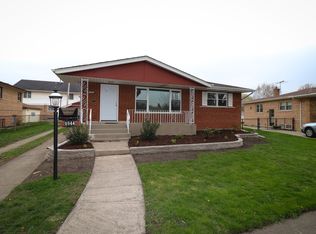 9944 Cook Ave, Oak Lawn, IL