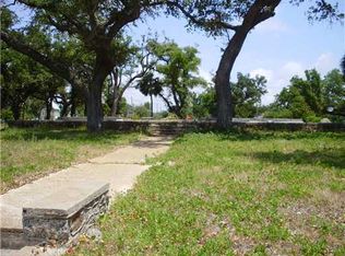 434 E Beach Blvd, Gulfport, MS 39507