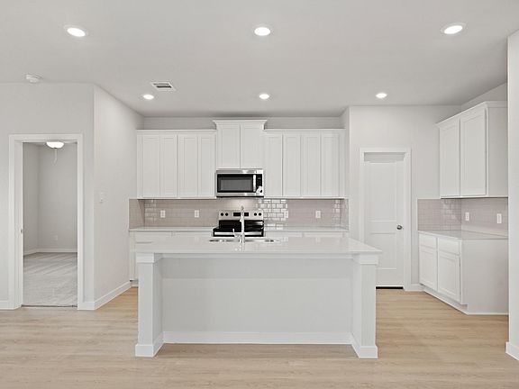 6th image of this home