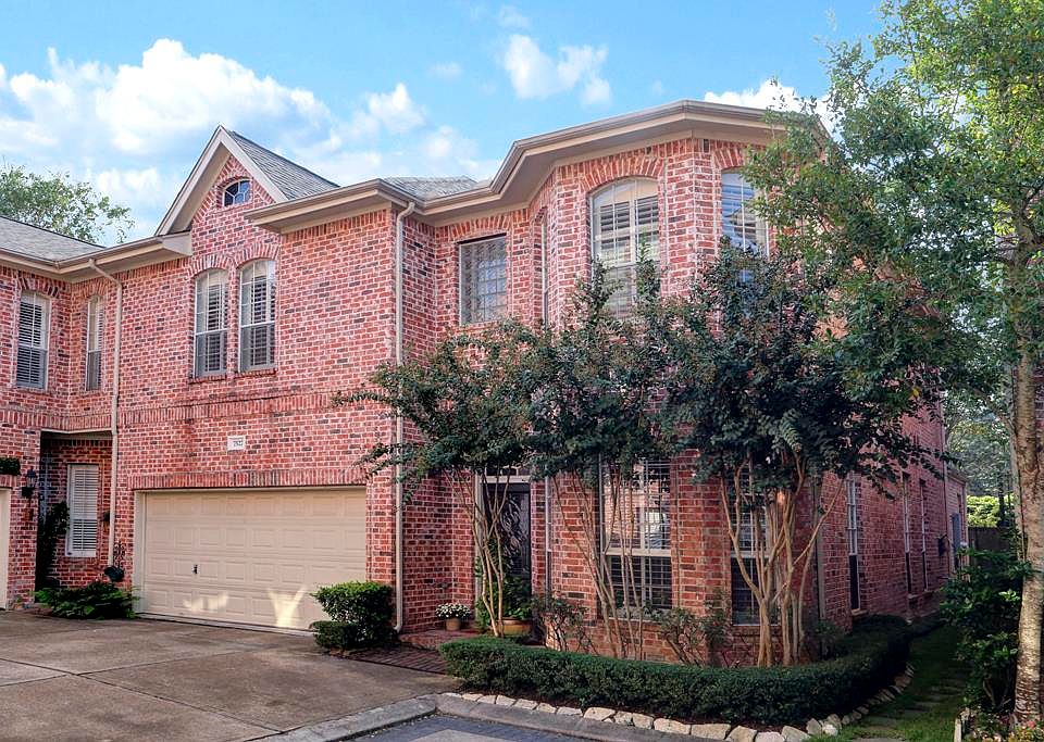 1st image of 7527 Woodvine Place Ct