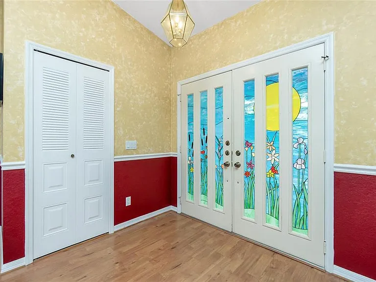 4088 Gingold St — Photo 3