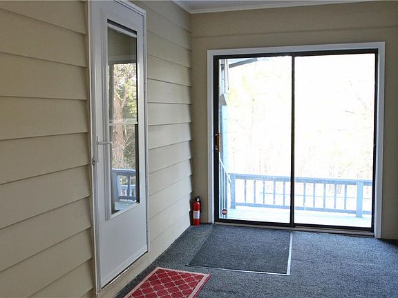 2nd image of 315 Hillsboro Pkwy