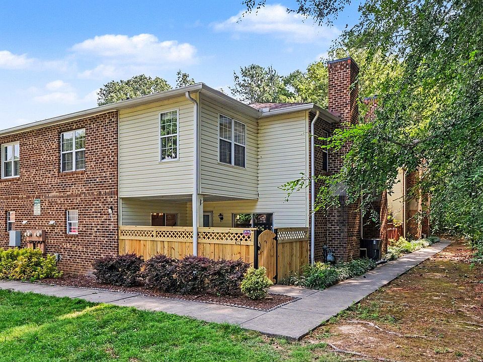 1st image of 473 Summerwalk Cir