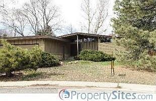 2nd image of 2905 S Xanthia Ct