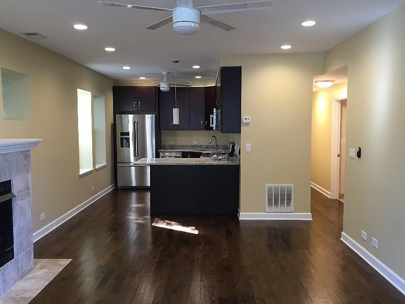 1st image of 3501 W Wrightwood Ave