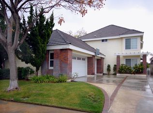 26049 Bellis Dr, Santa Clarita, CA 91355