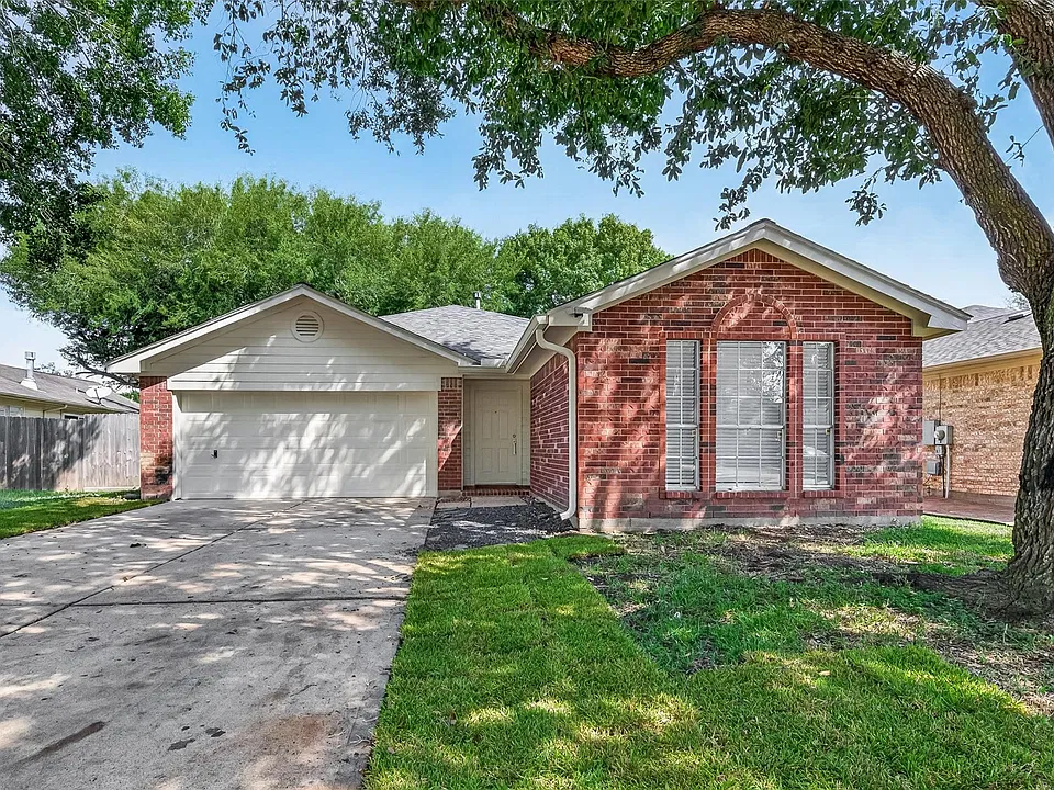 15522 Town Green Dr