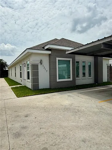 1317 S Xanthia St Photo 1
