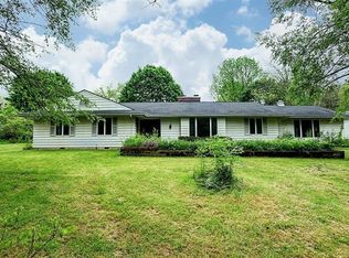 811 E Pekin Rd, Lebanon, OH 45036