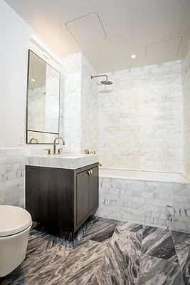 Rented by R New York | media 27