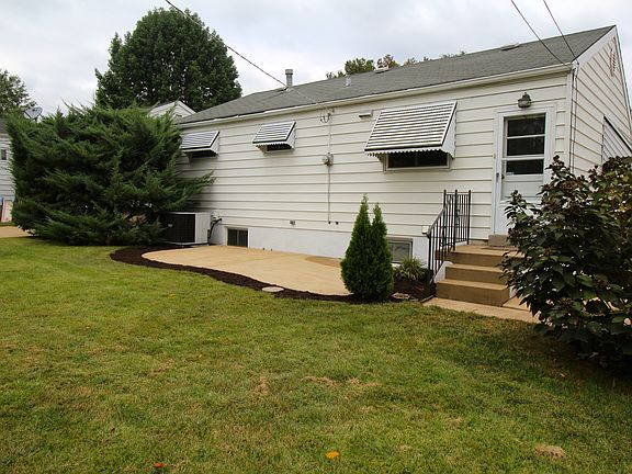 3rd image of 4350 Maroon Ct